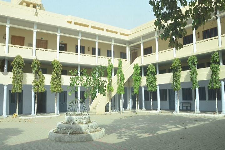 https://cache.careers360.mobi/media/colleges/social-media/media-gallery/13084/2021/5/7/Campus view of Sanatan Dharam College Barnala_Campus-View.png